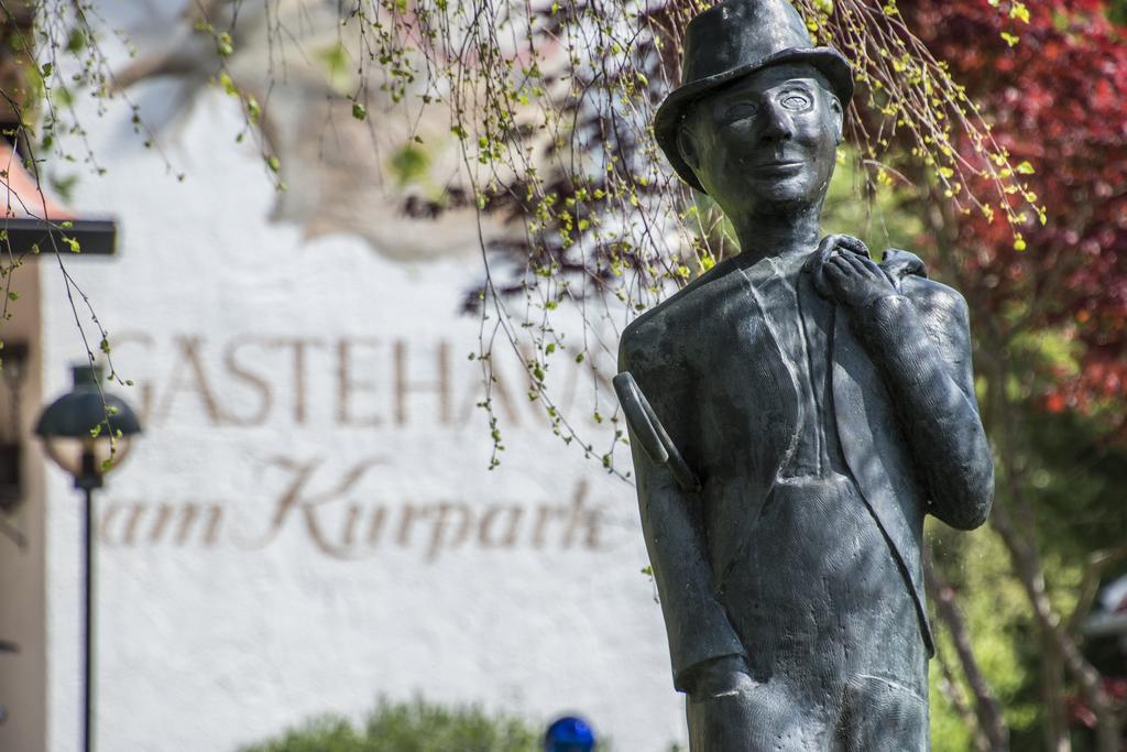 Gaestehaus Am Kurpark 슐리에르시 외부 사진